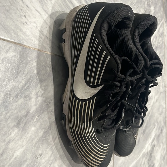 Nike FastFlex Softball Cleats - Picture 2 of 3